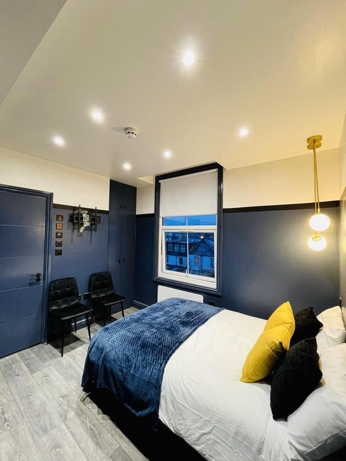 London 39 Blue House Luxury Ensuite Ideal For Tourists מראה חיצוני תמונה