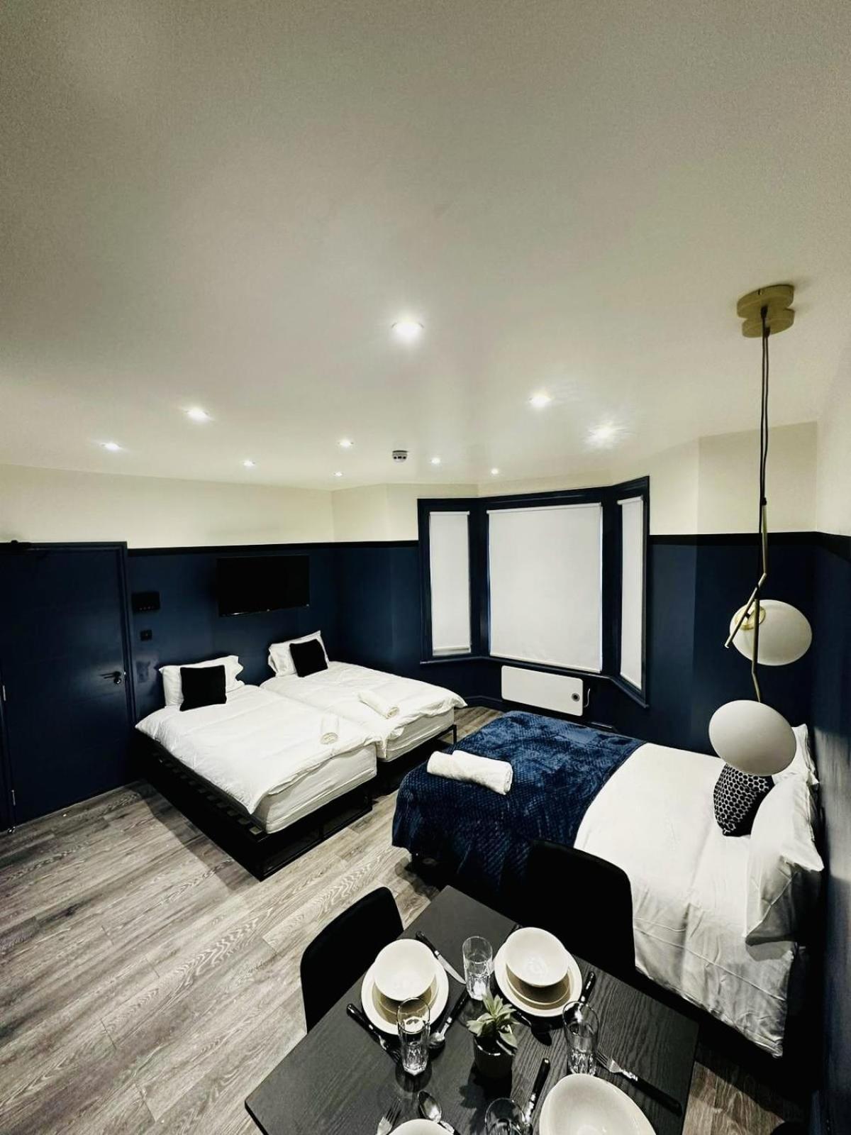 London 39 Blue House Luxury Ensuite Ideal For Tourists מראה חיצוני תמונה