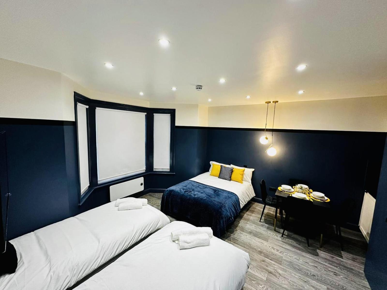 London 39 Blue House Luxury Ensuite Ideal For Tourists מראה חיצוני תמונה